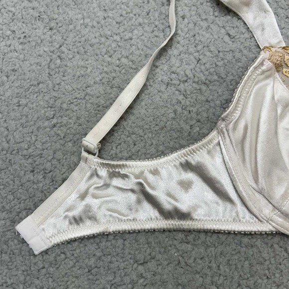 Rene Rofe Bra 36C Underwire B5048 Silky satin Gold Trim Bra - Picture 2 of 9